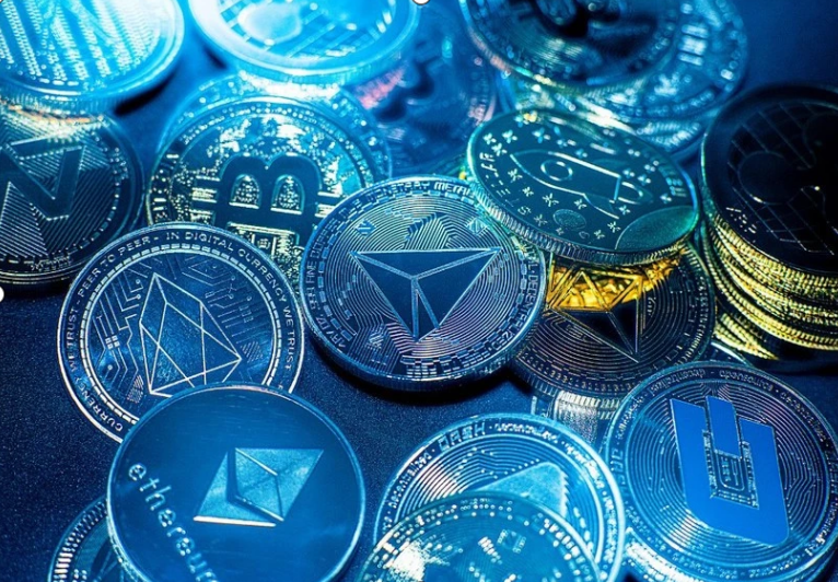 Ein umsichtiger erster Schritt: Aether Ark richtet ein Forschungsteam für digitale Vermögenswerte ein, wobei Tobias betont, dass „Verständnis vor Investition kommt “.